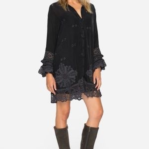 Johnny Was Wynee Scalloped Tunic